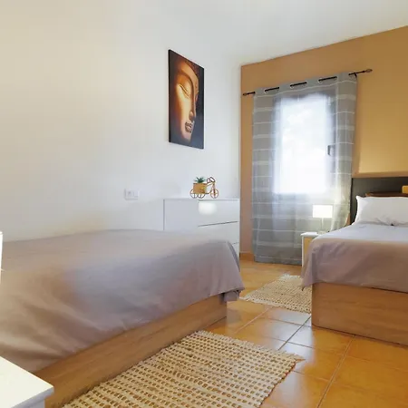 Jacuzzi & Barbecue Villa