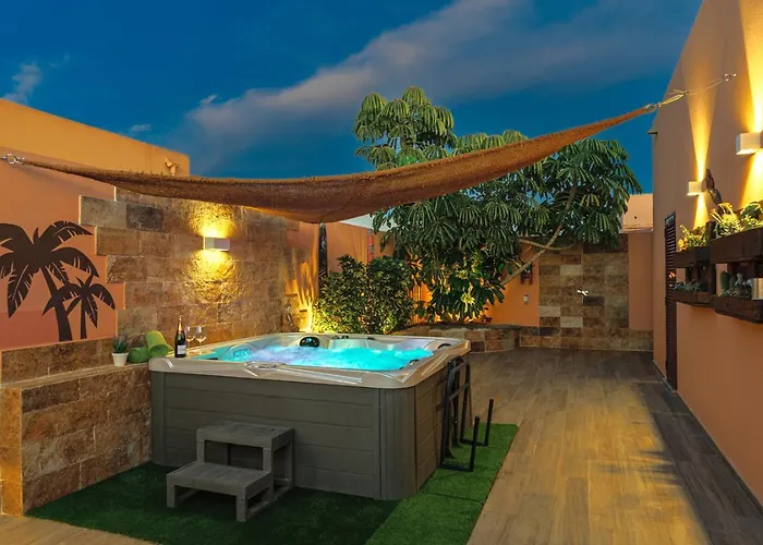 ヴィラ Jacuzzi & Barbecue *