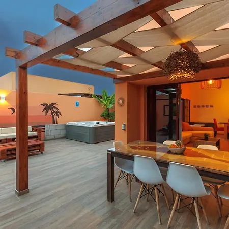 Jacuzzi & Barbecue Villa