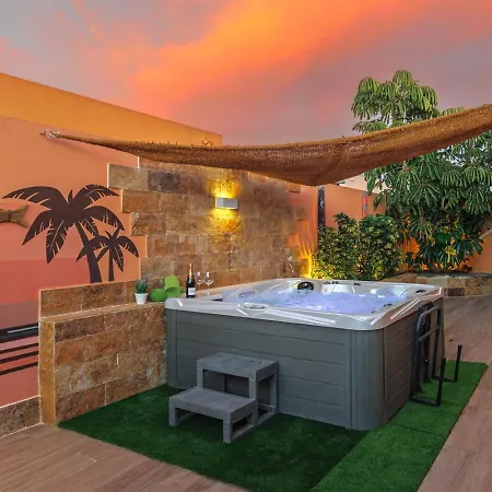 Jacuzzi&barbecue Villa *