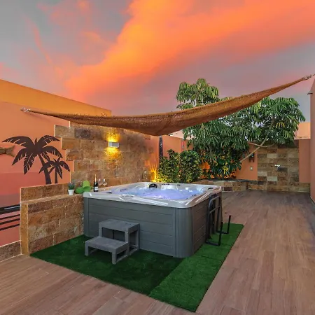 Jacuzzi&barbecue Villa *