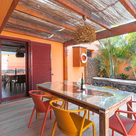 Villa Jacuzzi&barbecue La Oliva