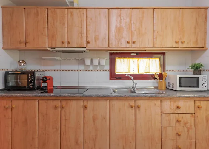 Jacuzzi & Barbecue * לה אוליבה