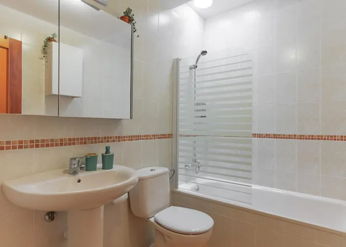 Jacuzzi & Barbecue וילה *