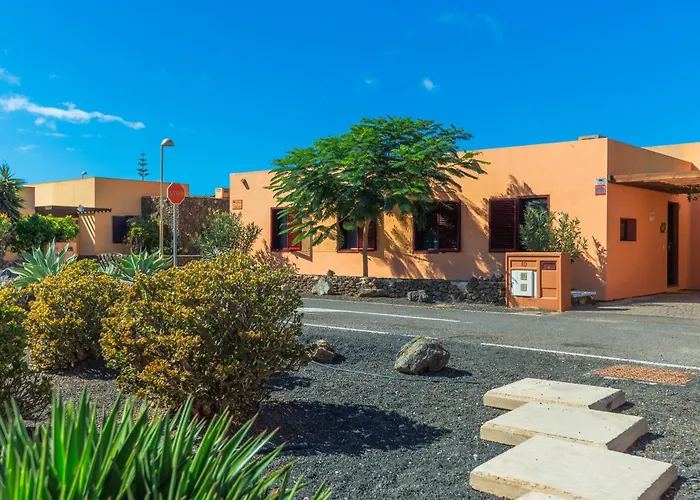 Jacuzzi & Barbecue וילה לה אוליבה