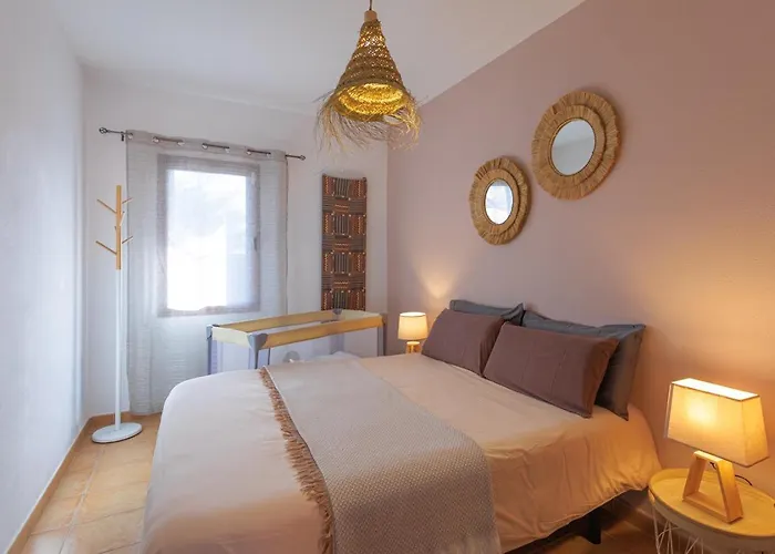 Jacuzzi & Barbecue וילה *