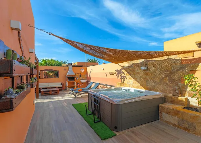 Jacuzzi & Barbecue וילה לה אוליבה