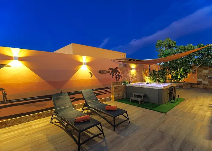 Jacuzzi & Barbecue וילה *